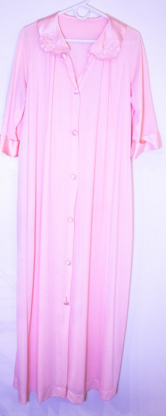 Vintage 1950's Light Pink Maxi Nightgown - image 2