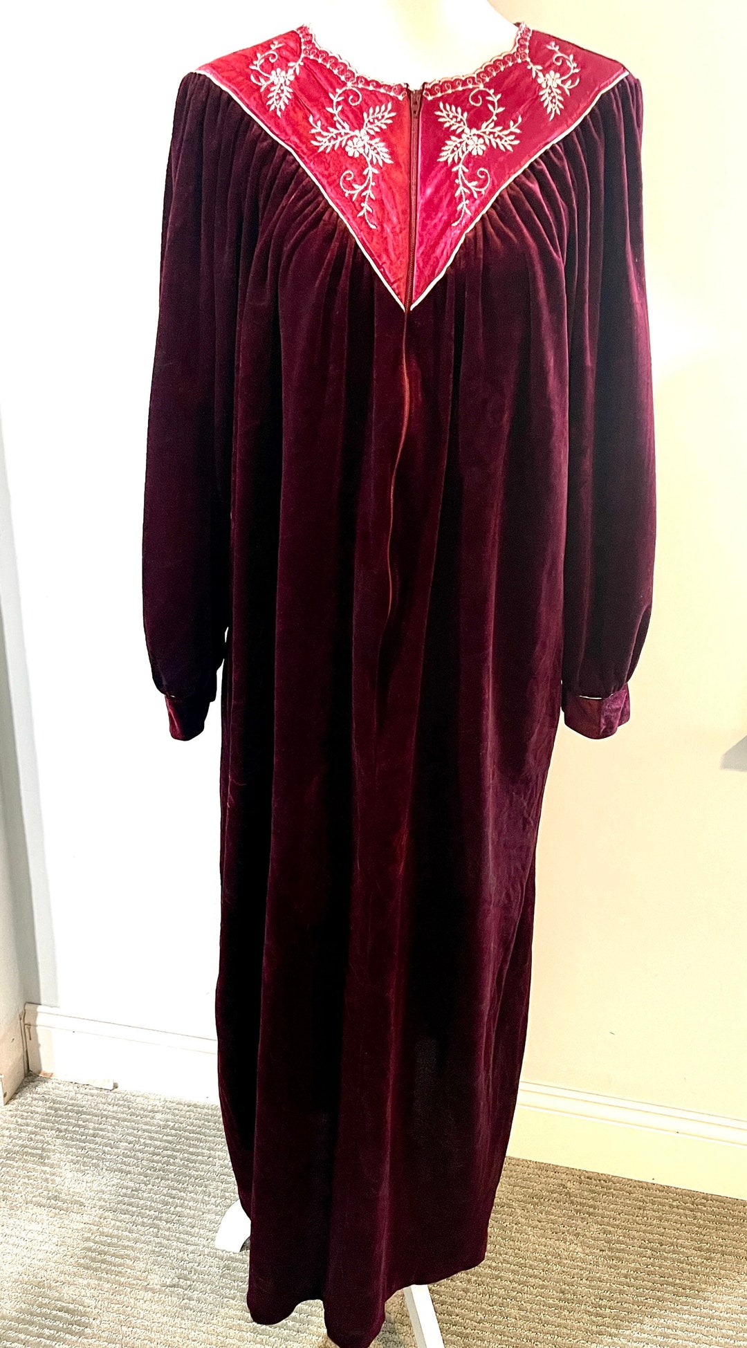 Vintage 1980s Velour Embroidered Long Half Zip Maroon Robe - Etsy
