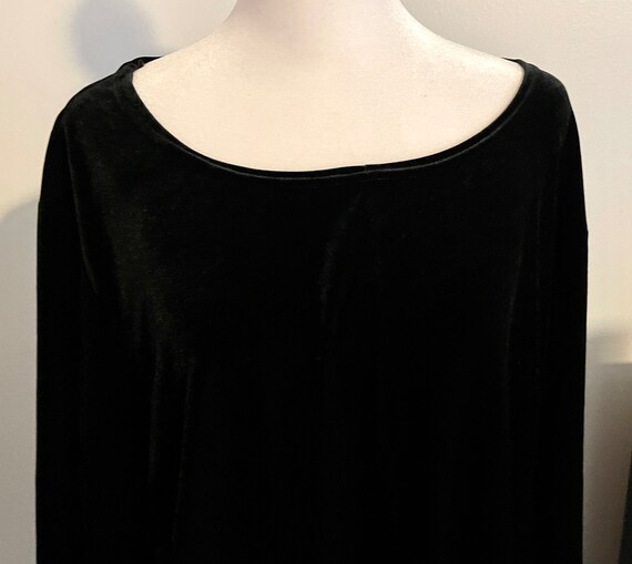 Vintage 1990’s Black Velour Plus Size Top - image 3