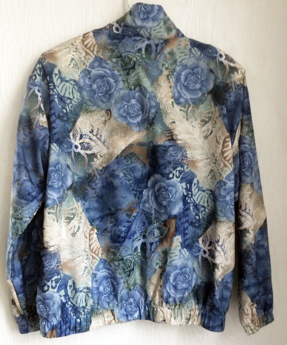 Vintage 1990's Blue Floral Windbreaker - image 5