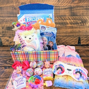 Toddler Girls Gift Box | Toddler Girls Birthday Box | Toddler Girl Gift | Girls Mystery Box | Girls Surprise Box | Girls Activity Box