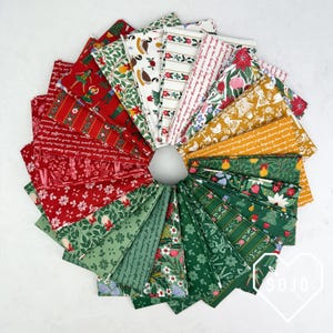 A Pear-fect Christmas Bundle - Designed by Cayla Naylor for Riley Blake Designs - 100% cotton - 23 pieces - Fat Quarters and Half Yards
