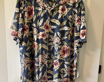Vintage Tommy Bahama 100% Silk Hawaiian Camp Shirt Blue Cream Coral Men’s XL