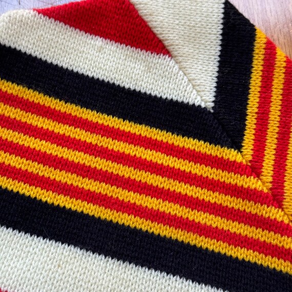 Vintage Mod Knit Striped Ski Hat / Beanie, Classi… - image 3