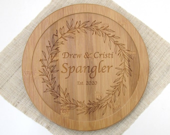 Personalized Lazy Susan - Custom Wreath Design - Wedding Gift Kitchen Gift - Bamboo Wood Turntable