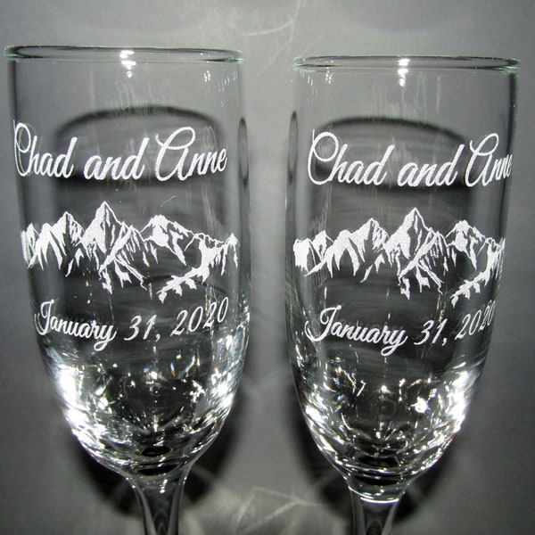 Personalized Mountain Champagne Flutes Wedding Toasting Flutes Set of 2