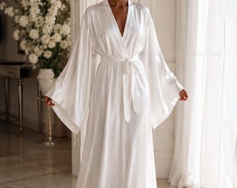 Long Bridal Satin Robe – Floor Length Wedding Robe for Bride