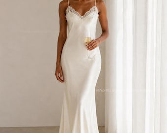 White Satin Bridal Robe Set, Long Bridal Robe and Slip Dress, Wedding Morning Outfit, Luxury Honeymoon Loungewear