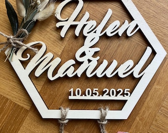 Personalized wooden wedding money gift with names and date, personalized wedding gift for the bride and groom