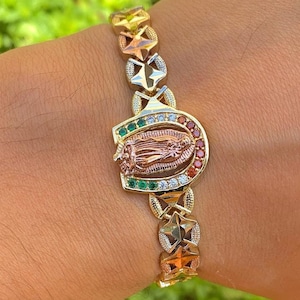 Pulsera de la Virgen de Guadalupe para mujer en tres colores • Diseño de circonita cúbica con bandera mexicana • Pulsera de la Virgencita de 7,5" • Regalos para mujeres Joyería de moda