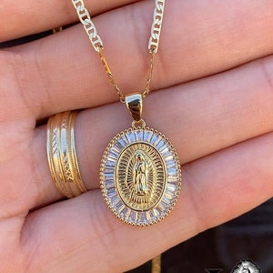 Maagd Maria Guadalupe-ketting • Virgen de Guadalupe-ketting bedelhanger 22 x 17 • Mariner-ketting 20" • Cadena de la Virgencita Cadeaus voor vrouwen