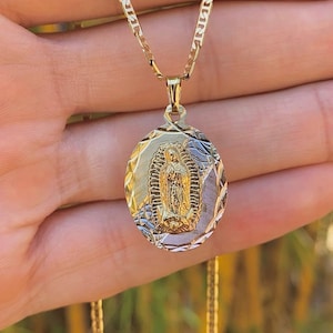 Collar Virgen de Guadalupe • Medalla de la Virgen de Guadalupe • Virgen María Char 26x18mm • Cadena de eslabones marineros para joyería fina masculina de 24"
