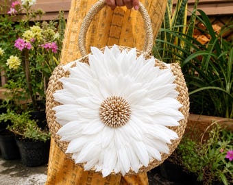 Handmade Daisy Straw Bag, Woven Summer Purse, Cottagecore Boho Handbag
