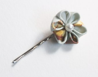 Light Aqua and Pearl Tsumami Zaiku Hair Pin