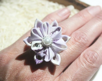 Double Purple and White Pearl Tsumami Zaiku Flower Ring