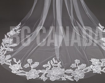 Big floral appliqué veilCathedral Wedding Veil: Big Ivory Floral Appliqués, Elegant Bridal Veil white, off white, ivory