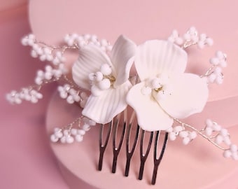 White Flower Bridal Hair Comb: Clay Floral Wedding Hairpiece