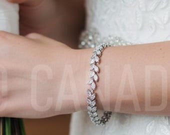 Wedding Bracelet Dainty CZ Leaf Bracelet Shiny Silver bracelet for brides