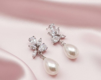 Pearl Earrings Bridal pearl drop earrings wedding pearl earrings pearl jewelry for bride bridesmaids earrings bridal party gift set