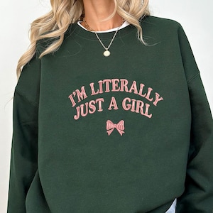 I&#39;m Letterly Just a Girl-borduurontwerp, borduurbestand coquette Bow, girly machineborduurpatroon, Moederdagborduurwerk