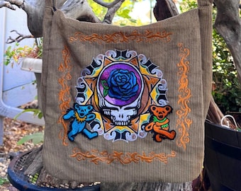 Messenger Cross Body Bags, zipper closure