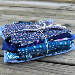 Fabric Scrap Bundle / Vintage and New Fabric Scraps / Flannel Fabric Destash Grab Bag / SB314