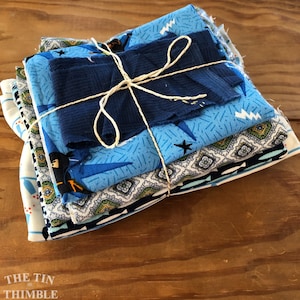 Fabric Scrap Bundle / Vintage and New Fabric Scraps / Blue and Green Fabric Destash Grab Bag / SB257