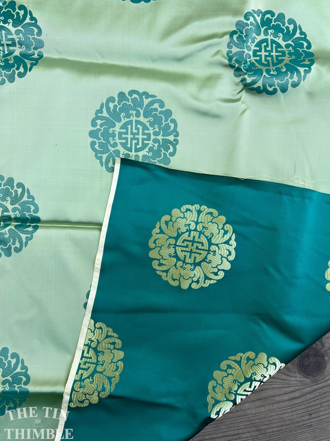 Authentic Vintage Mid Century Jacquard - Asian Medallion Print - Satin ...