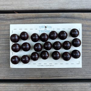 Vintage Wood Ball Buttons - 21 Buttons - 20mm or 1/2 Inch - Round Dark Brown Wood Buttons