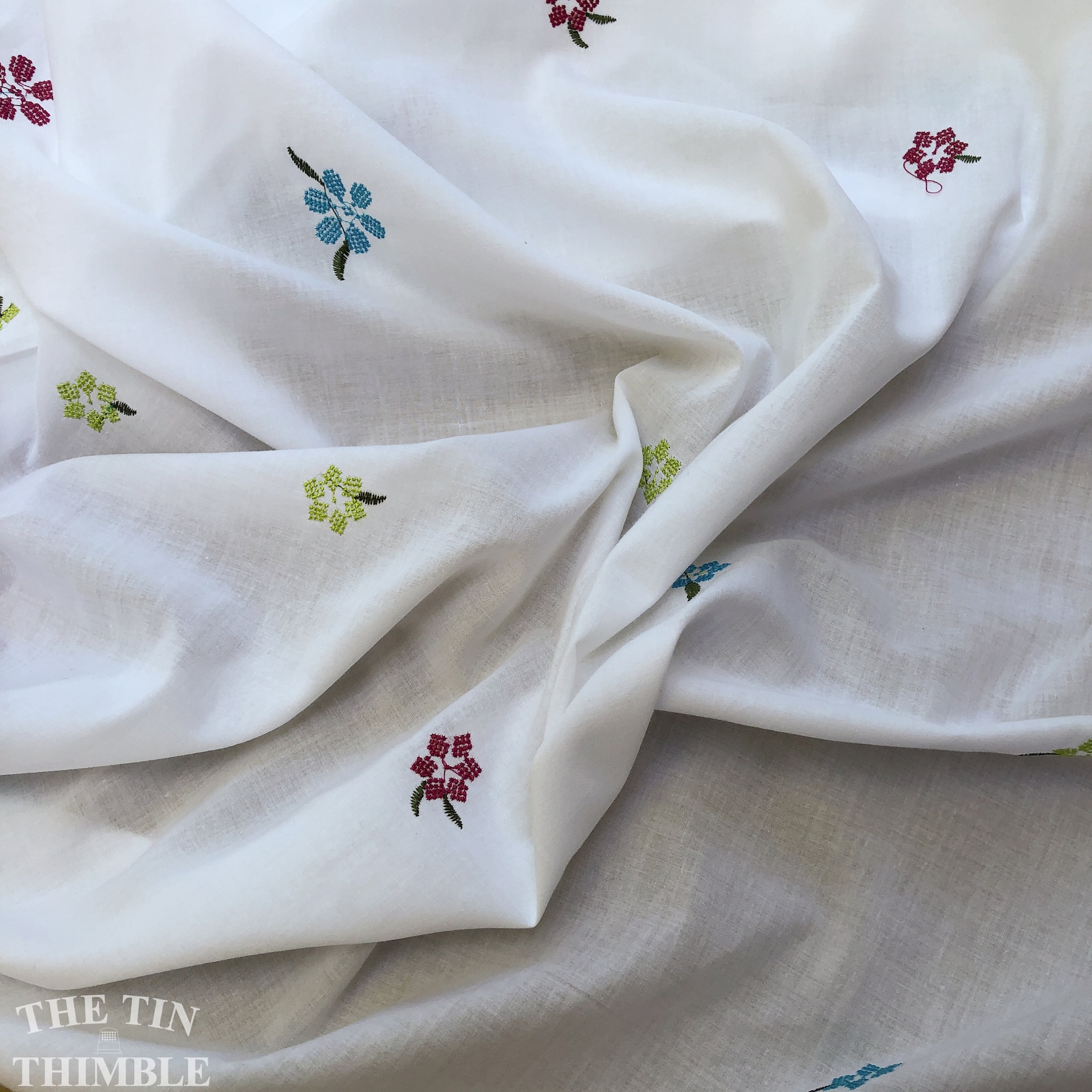 Embroidered Cotton Lawn in White 1 Yard Cotton Fabric / Etsy