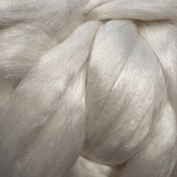 Bombyx Silk and Merino 50/50 Blend Roving for Spinning or Felting - Natural Ecru Fiber with Lovely Sheen