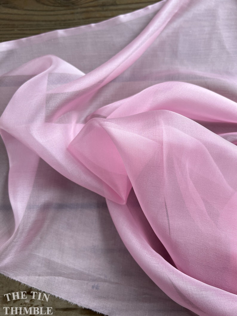 Ivory Iridescent Silk Chiffon IC-100 Fabric