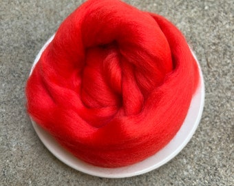 Chinese Lacquer Bright Red Superfine Merino Wool Roving - 1 oz - 19 Micron Roving for Felting, Weaving, Arm Knitting, Spinning and More