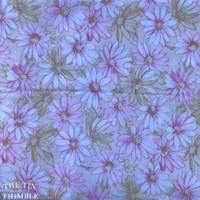 Sold by the Yard CottonPoly Blend Vintage Daisy Floral Printed Flannel
