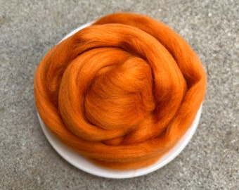 Marigold Orange Superfine Merino Wool Roving - 1 oz - 19 Micron Roving for Felting, Weaving, Arm Knitting, Spinning and More