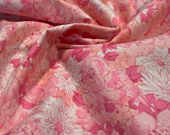 Vintage Floral Baumwolle - Bedruckter Baumwoll / Poly Stoff - Atypisch geformtes Stück - Weicher authentischer Vintage-Stoff
