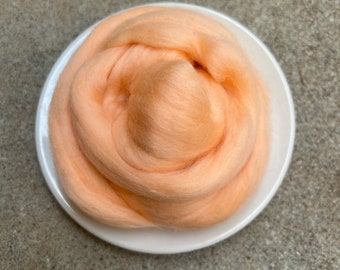 Flamingo Orange Superfine Merino Wool Roving - 1 oz - 19 Micron Roving for Felting, Weaving, Arm Knitting, Spinning and More