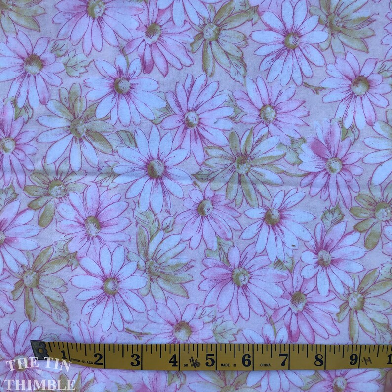 Sold by the Yard CottonPoly Blend Vintage Daisy Floral Printed Flannel