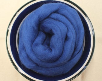 Blue (F) Merino Wool Roving - 21.5 micron -1 oz - Great for Nuno, Wet and Needle Felting - OEKO Tex 100 Certified