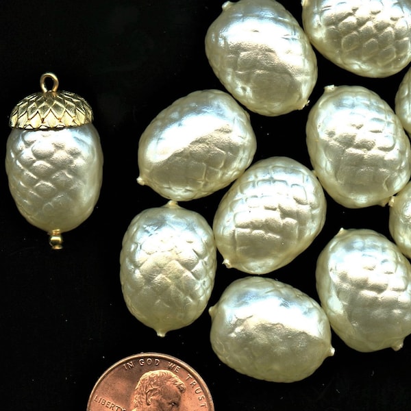 10 Vintage Japanese Pearl Acorn Beads Hollow Lucite Pearlized Acorn Beads From Japan DESTASH 18mm No. 354D