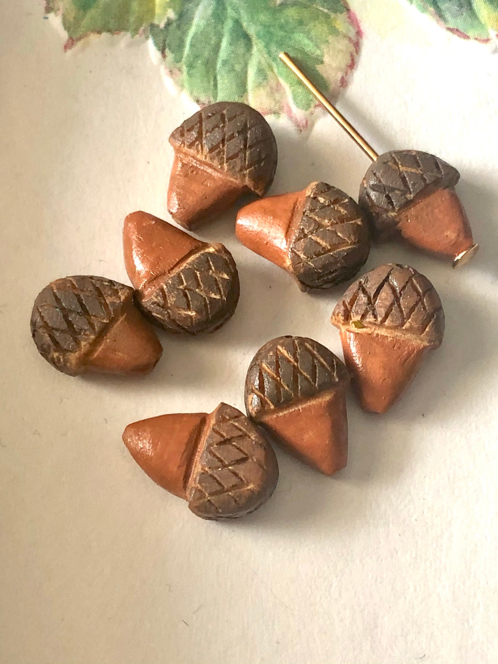 6 Vintage Acorn Beads Hand Painted Wooden Acorn Beads Vintage | Etsy