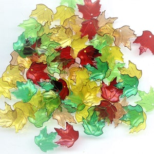 70 Vintage 18mm Maple Leaf Plastic Acrylic Charm Pendants Assorted Curved Textured Leaves Leaf Beads 18mm Transp & Frosted No. PL24