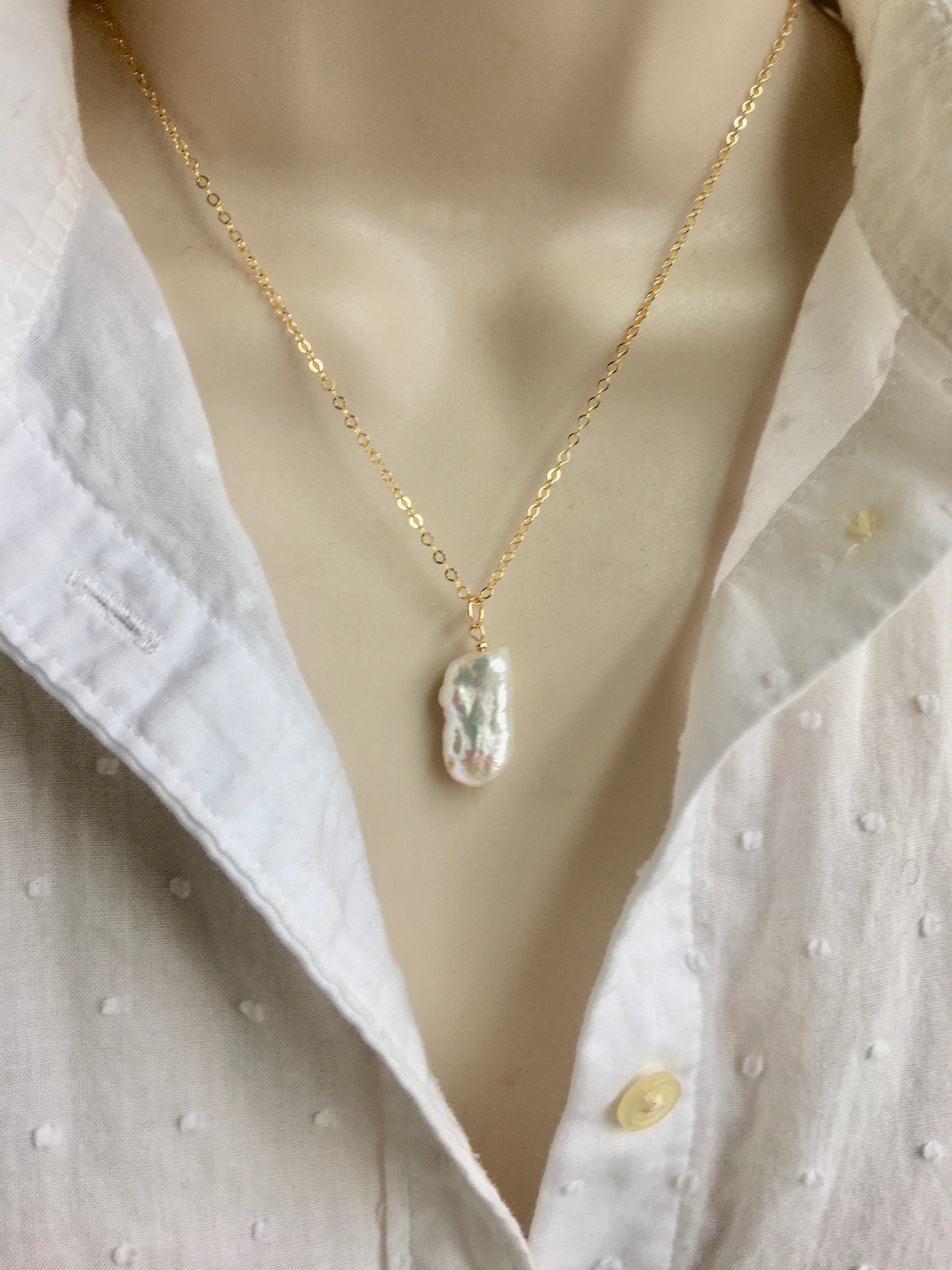 Biwa Stick Pearl Pendant Necklace - Gold Filled Chain - June Birthston –  The Cord Gallery