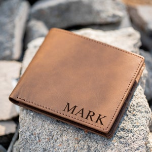 Personalized Leather Wallet Mens Wallet Leather Personalized Wallets for Men gift for Husband Gift for Him Personalized Gift for Men Wallet