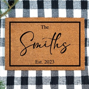 Custom Welcome Mat, Custom Door Mat with Family Name, Wedding Gift for Couples, Personalized Welcome Doormat Mat Custom Doormat Housewarming