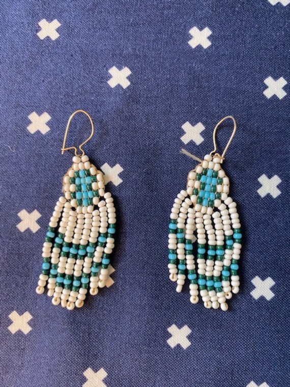 Vintage Native American Made Beaded Earrings - 197