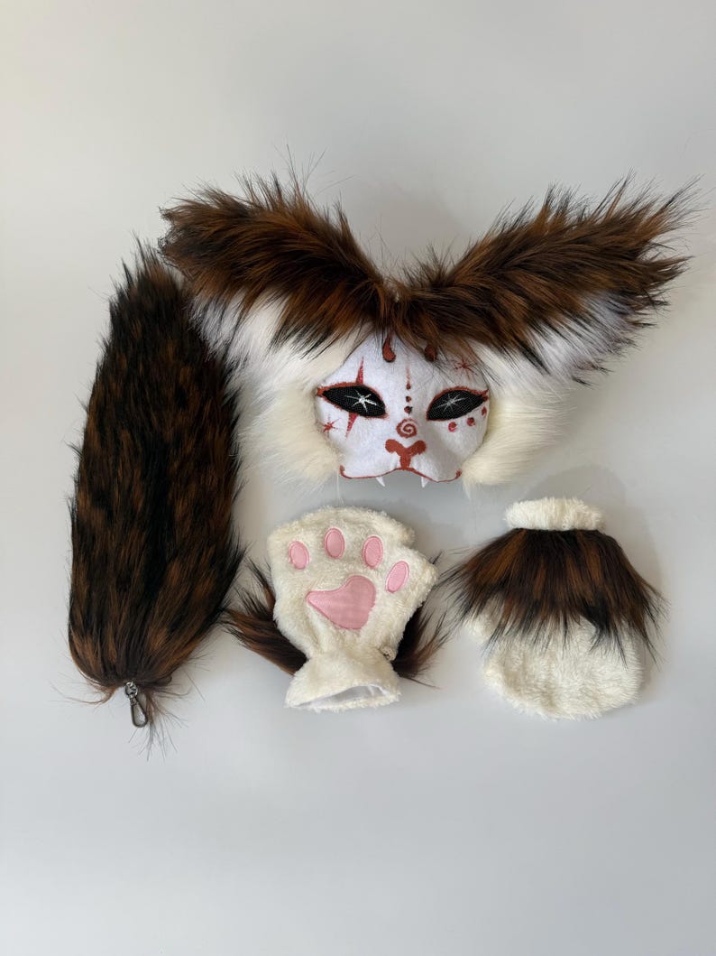 Therian Gear
Animal cosplay
Full Therian Set
Mask Gloves Tail
Fluffy Therian Paws
Cat Mask and Tail
mask with long ears
Gray White design
Therian Cat Masks
Quadrobics Mask
Terian Fan Gift Idea
Furry Fans Gift
Halloween costume