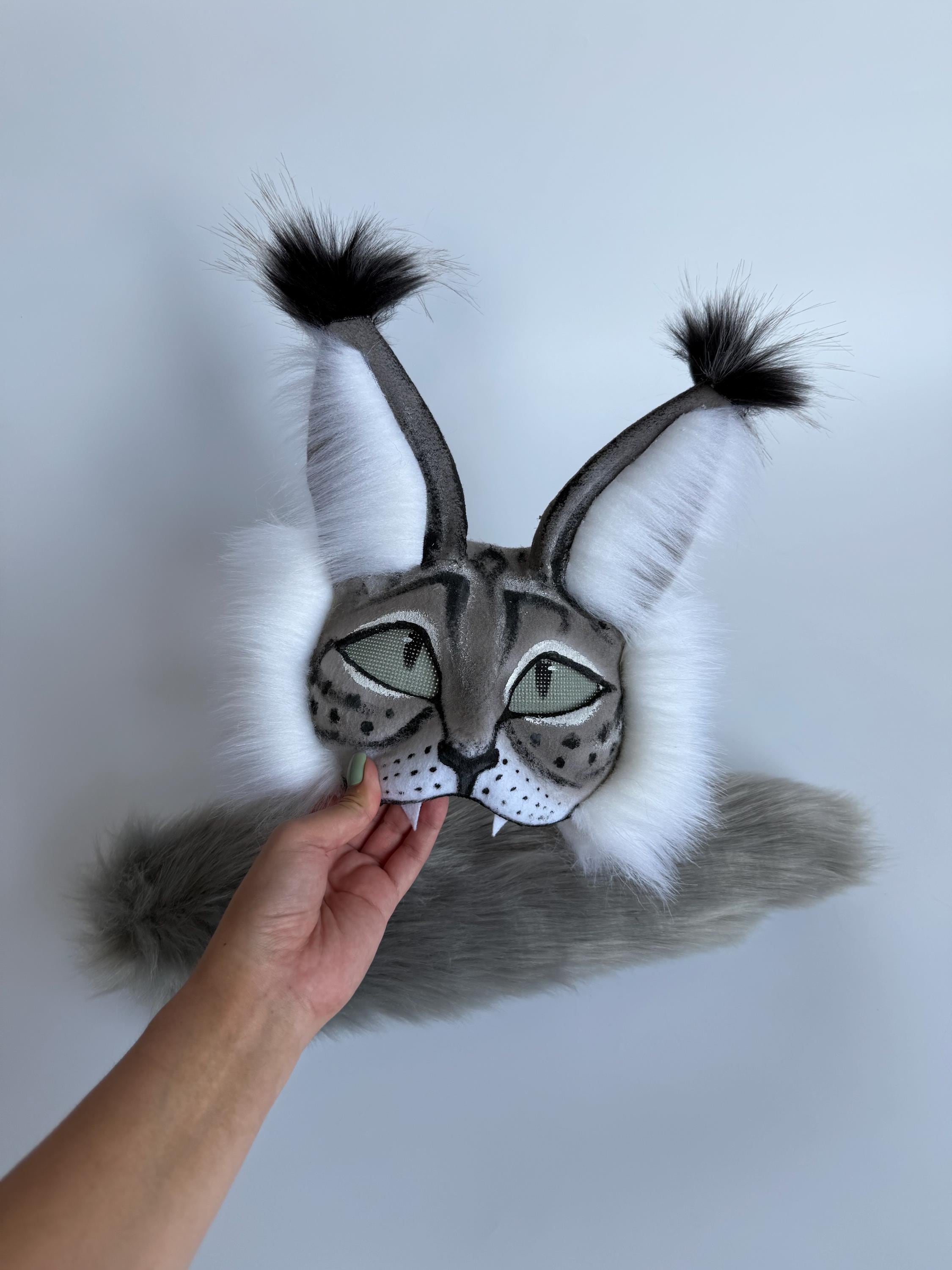 Therian kattenmasker | Realistisch grijswit imitatiebont | Perfect voor cosplay quadrobics-maskerade | Handgemaakt kerstcadeau voor tieners | Zeldzame vondst
