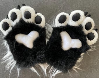 Fursuit Paws | Czarno-białe miękkie rękawice z 4 pazurami | Akcesoria Fursuit | Cosplay zwierząt | Sztuka futrzana autorstwa Fursona | Prezent dla nastolatków