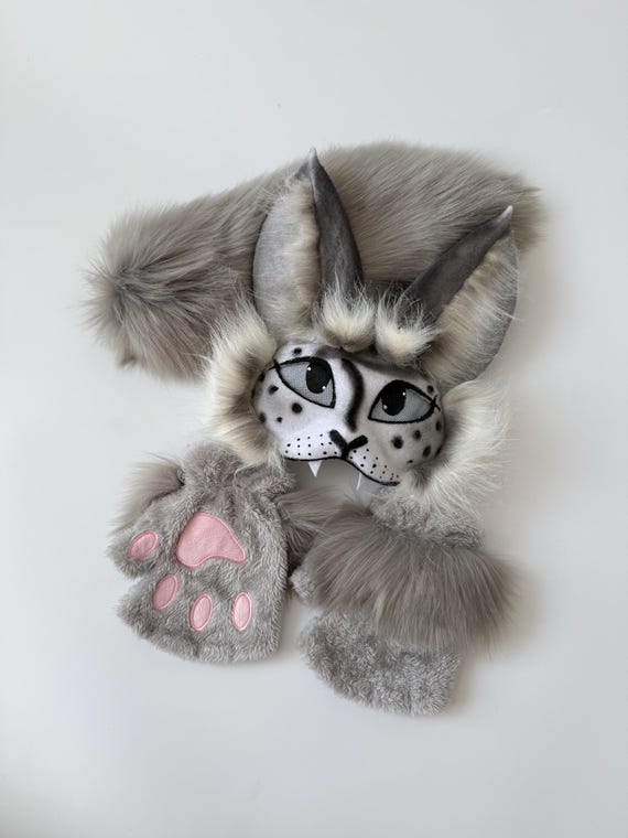 Handmade Snow Leopard Therian Set With Realistic Feline Mask Fluffy Gray Tail And Custom Faux Fur Paw Gloves For Quadrobics And Cosplay